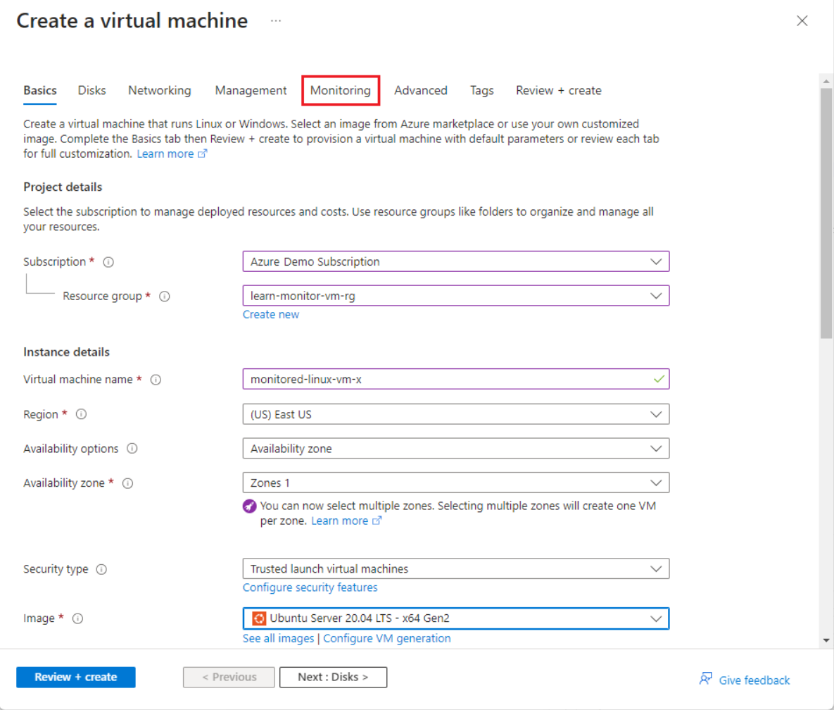 Screenshot che mostra la scheda Informazioni di base della pagina Crea una macchina virtuale.